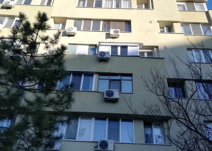 Daire M3 Gorjului Bükreş